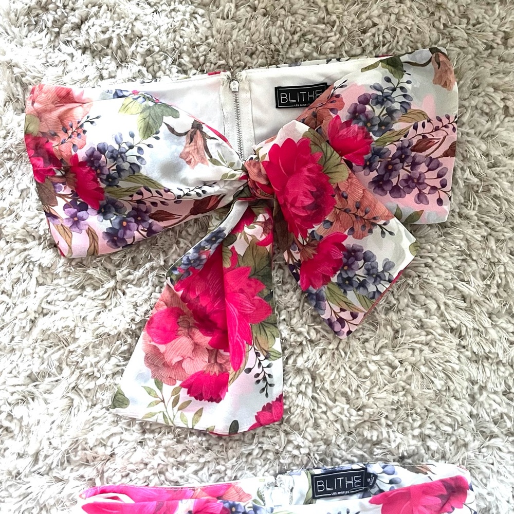 Floral two piece set - Picture 3 of 5